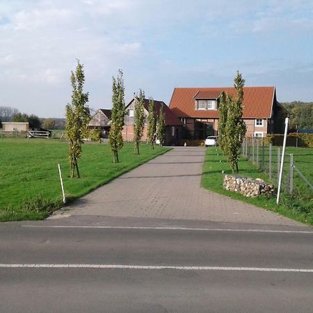 Gemuetliche Ferienwohnung, Laendlich Und Stadtnah, Ruhig Gelegen Rheda-Wiedenbrück Esterno foto